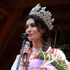 Najpiękniejsza Polka, Ewa Mielnicka powalczy o koronę Miss International