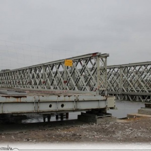 Ostrołęka: Obie nitki tymczasowego mostu już gotowe [ZDJĘCIA]