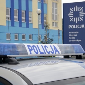 Zniszczenie opon przy Goworowskiej. Policja szuka sprawców