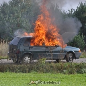 Pożar samochodu w miejscowości Kurpiewskie