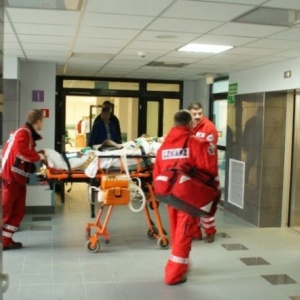 Pacjenci ostrołęckiego szpitala odsyłani do sąsiednich placówek