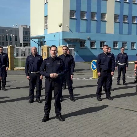 Policja z Ostrołęki dołącza do pomocy dla Stasia! Ratunkiem najdroższy lek świata [WIDEO]