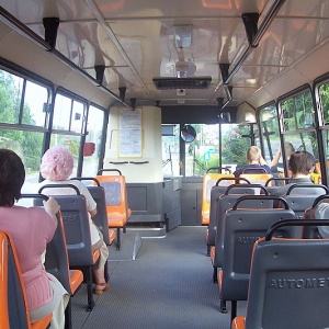 Autobusem przez powiat ostrołęcki. Pełny rozkład jazdy 11 linii