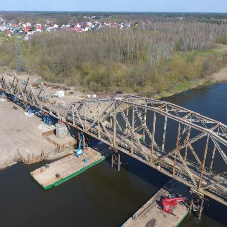 Nowy most kolejowy w Ostrołęce. Czy będzie kładka dla pieszych i rowerzystów?