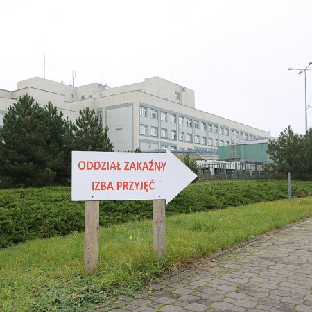 Nie żyje kolejna osoba z Ostrołęki zakażona koronawirusem