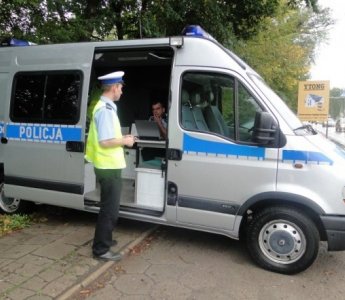 Ostrołęcka policja wzbogaciła się o samochód do kontroli pojazdów ciężarowych (WIDEO, ZDJĘCIA)