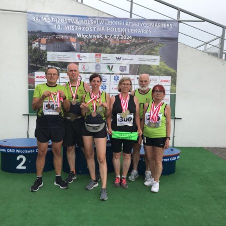 Mastersi UKS Clan Ostrołęka otworzyli worek z medalami