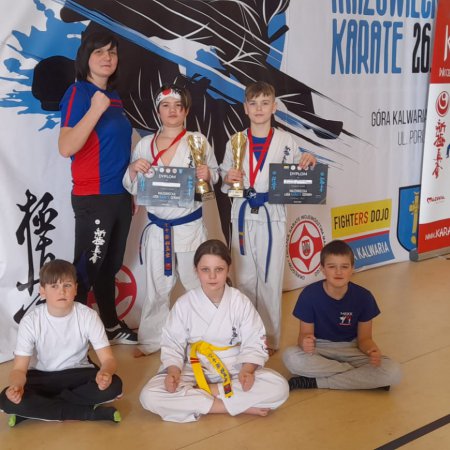 MKKK: Dwóch Szymonów z medalami Mazowieckiej Ligi Karate