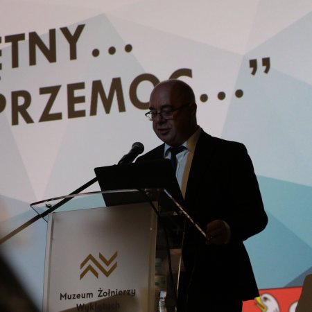 Cyberprzemoc w centrum uwagi: Konferencja w Ostrołęce [ZDJĘCIA]