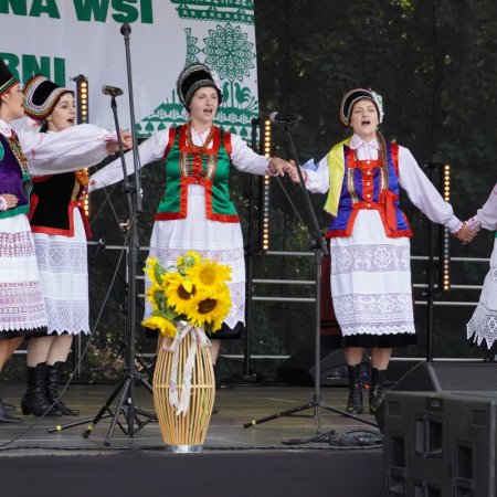 Odpust św. Rocha z przytupem: 35 lat "Niedzieli na wsi w Czarnii" [WIDEO, ZDJĘCIA]