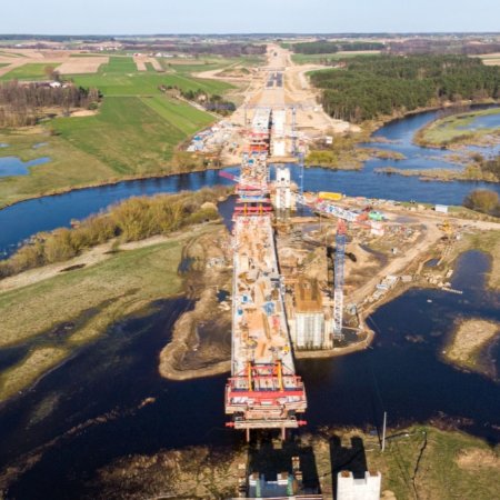 Ponad kilometr estakady nad Narwią na Via Baltica! Częścią pojedziemy jeszcze w tym roku! [ZDJĘCIA]