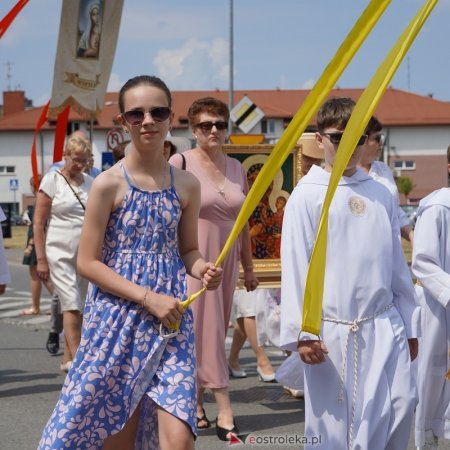 Boże Ciało 2024. Uroczysta procesja z kościoła św. Franciszka z Asyżu w Ostrołęce [ZDJĘCIA]