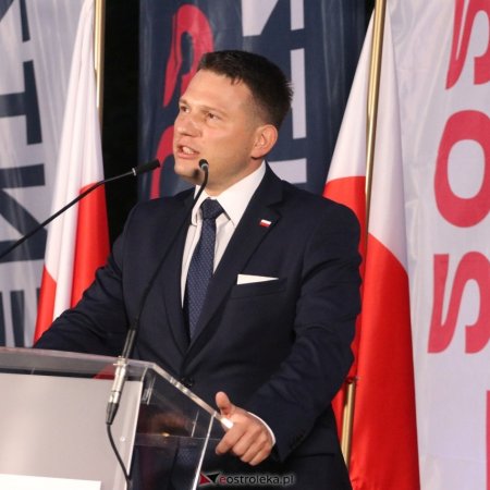 Mentzen przyciąga tłumy. Po Ostrołęce przyszedł czas na kolejne miasta