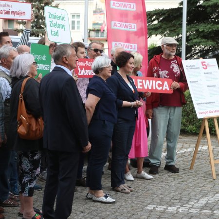 Konferencja Lewicy. Żukowska: W Ostrołęce głosujemy na Marię Parzychowską-Kurpiewską! [WIDEO, ZDJĘCIA]