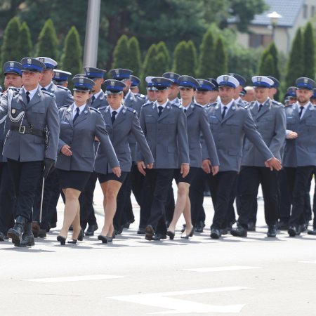 Święto Policji w Ostrołęce 2024. Lista awansowanych i odznaczonych [WIDEO, ZDJĘCIA]