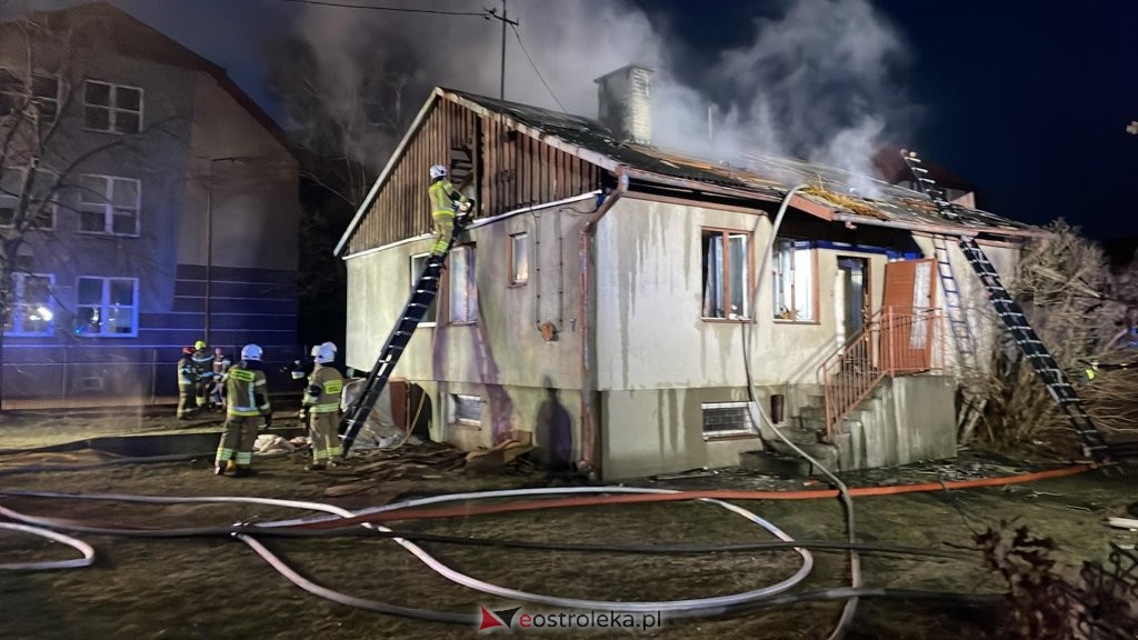 Pożar przy Dzieci Polskich, fot. eOstroleka.pl