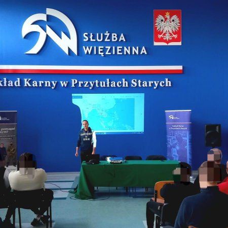 Podróżnik z wizytą w więzieniu w Przytułach Starych. Spotkanie z niezwykłym przesłaniem