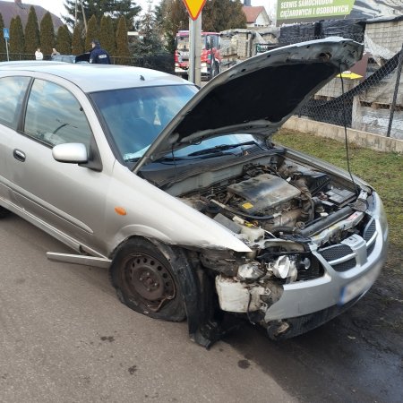 Kolizja dwóch aut w Myszyńcu – przyczyną wymuszenie pierwszeństwa [ZDJĘCIA]