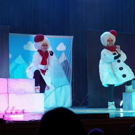 Godziny dla Rodziny: Śniegowa przygoda w wykonaniu Teatru Bajaderka