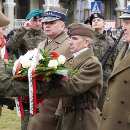 Ostrołęka oddała hołd Żołnierzom Wyklętym – uroczystości pełne wzruszeń i pamięci [WIDEO, ZDJĘCIA]