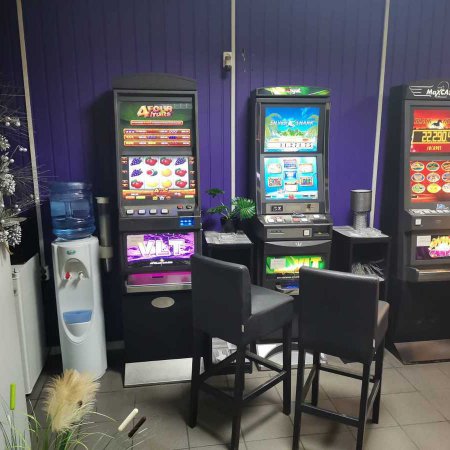 Zlikwidowano nielegalne kasyno. Było w nim 6 automatów do gier hazardowych!