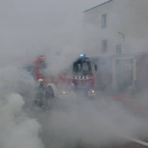 Pożar na terenie Story Enso. W akcji gaśniczej kilka jednostek strażackich
